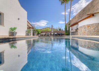 5-bed villa with pool and mountain views in Es Capdellà, Calvia, Mallorca