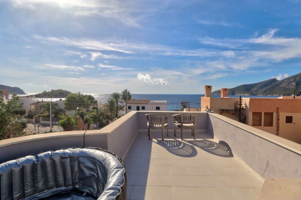 2-bed sea view villa in Sant Elm, Andratx, Mallorca