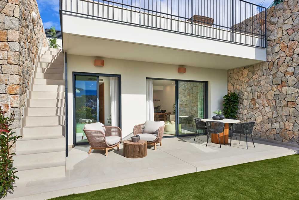 New 3-bed apartment with terrace in Sant Elm Mallorca near the sea