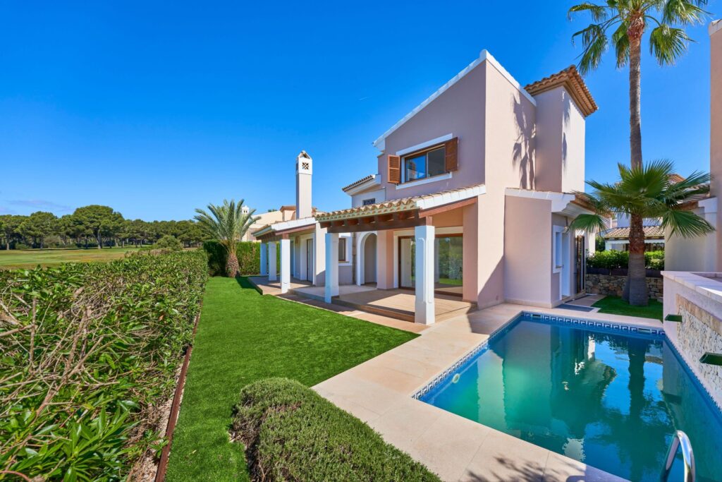 3-bed golf view villa with private pool and garden in Marina Golf, Nova Santa Ponsa, Mallorca