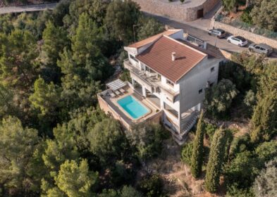 5-bed villa with pool and panoramic mountain and sea views in Sa Font Seca, Palmanoya, Mallorca