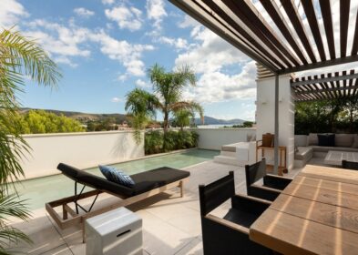 Luxury 4-bed penthouse with private rooftop pool and sea views in Port de Pollensa, Mallorca