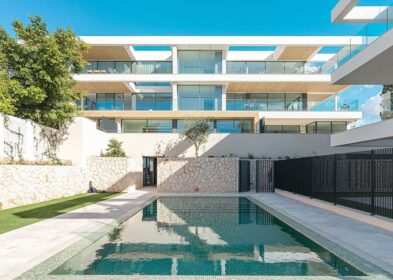 4-bed sea view penthouse in Cala Major, Mallorca, with terraces