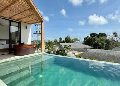 3-bed private pool villa with partial sea views in Chaweng Noi, Koh Samui
