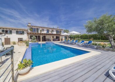 5-bed finca villa with pool and pool house between Pollensa and Puerto Pollensa, Mallorca