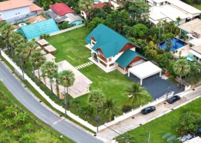 5-bed pool villa with Big Buddha view in Chalong, Phuket