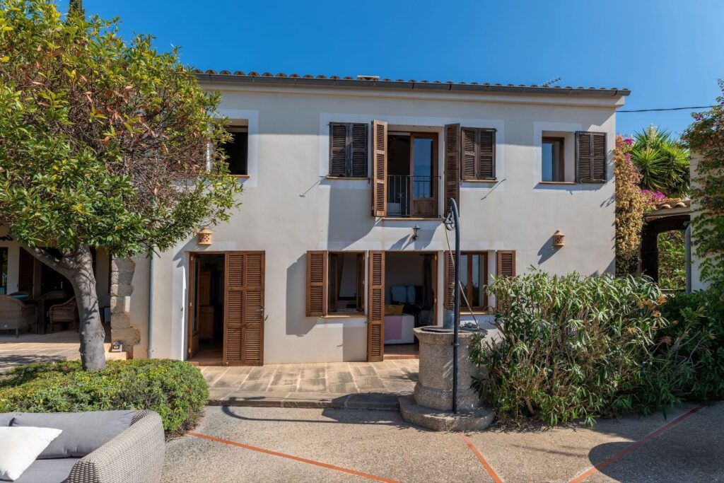 4-bed stone villa with pool and sea views in Galilea, Puigpunyent, Mallorca