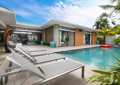 4-bed pool villa for sale in Rawai, Phuket, modern tropical design, near Nai Harn Beach