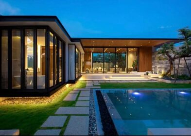 Resale 4-bed single-level pool villa for sale in Layan, Phuket, 960 sqm plot