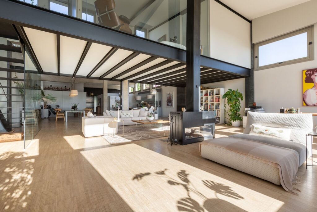2-bed designer loft for sale in Genova, Palma, Mallorca, roof terrace with sea views