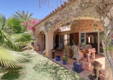 Stone-built 2-bed villa in Nova Santa Ponsa, Mallorca
