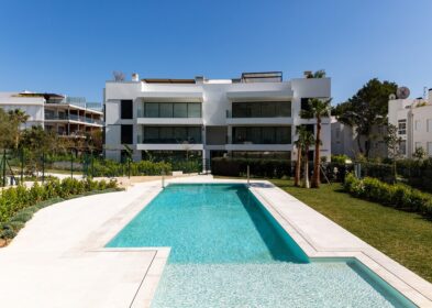 5-bed apartment with terrace and pool in Port de Pollensa, Mallorca