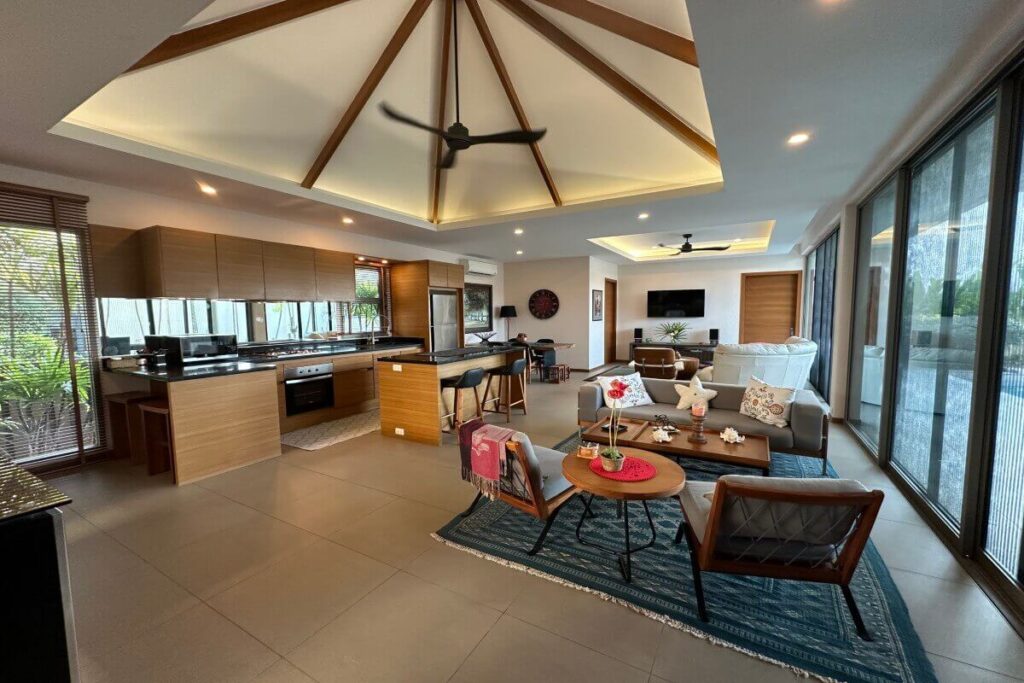 3-bed pool villa in Rawai, Phuket, near Rawai Pier and Laem Ka Beach