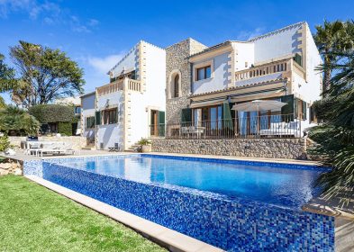 4-bed pool villa with solar system in Cala Vinyes, Calvia, Mallorca